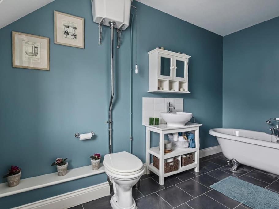 Large Coastal Cottage, Private Indoor Pool, Hut Tub, Sauna And Steam Pod Weymouth Exterior foto